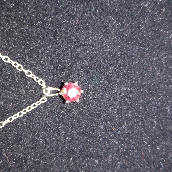 Birthstone pendant on a 16" chain - Picture 2 of 5